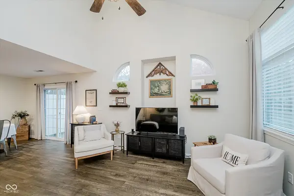 8292 Enclave BLVD, Fishers, IN 46038