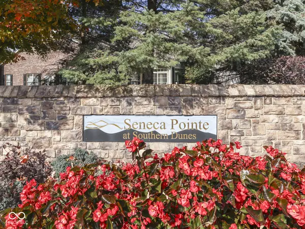 2546 Big Bear LN, Indianapolis, IN 46217