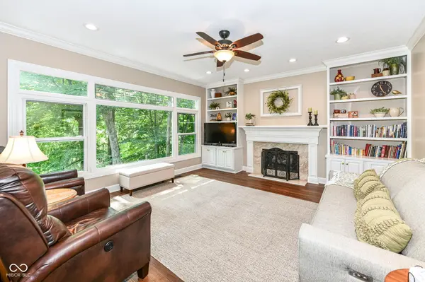 9825 Covington BLVD, Fishers, IN 46037