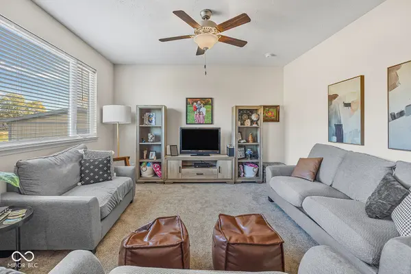 528 Big Pine DR, West Lafayette, IN 47906