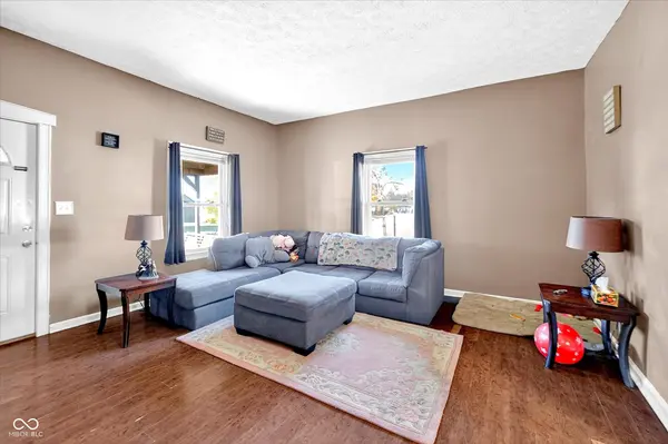 501 S Main ST, Edinburgh, IN 46124