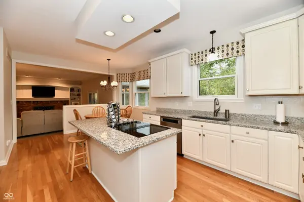 10009 Northwind CIR, Indianapolis, IN 46256