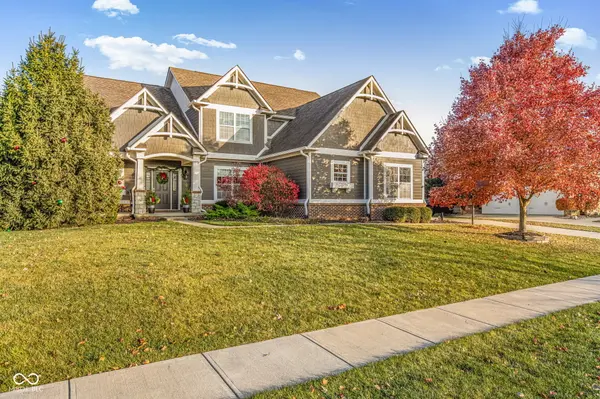16436 Overlook Park PL, Noblesville, IN 46060