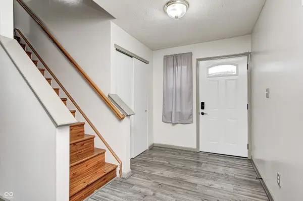 9144 Timpani WAY, Indianapolis, IN 46231