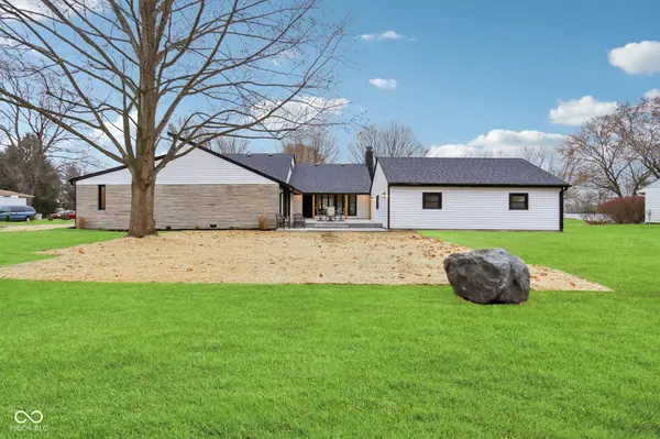220 West DR, Fortville, IN 46040