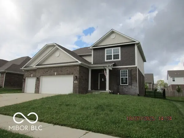 974 Mound ST, Bargersville, IN 46106