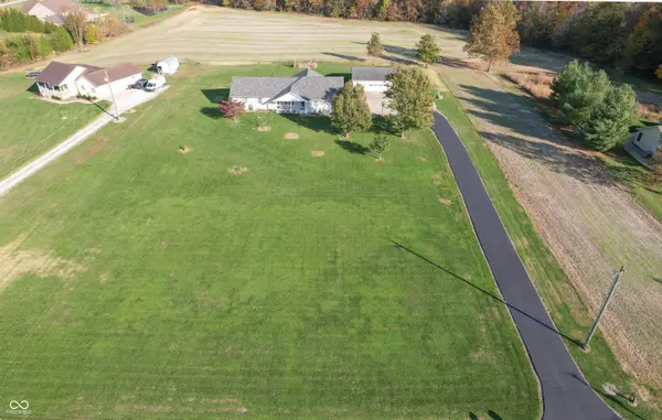 9597 N Co Rd 700 E, Seymour, IN 47274