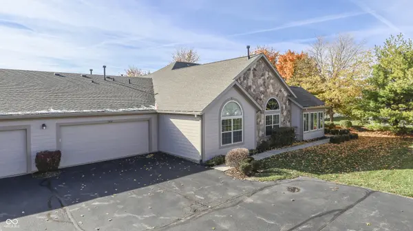 7860 Gold Brook DR, Indianapolis, IN 46237