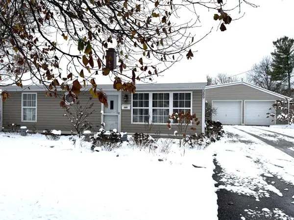 389 Parkway ST, Whiteland, IN 46184