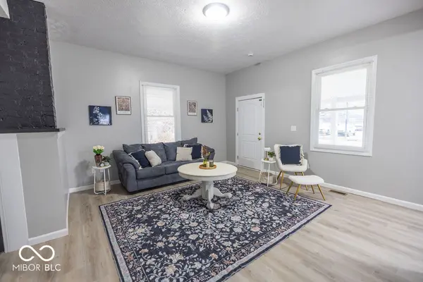 708 S Anderson ST, Elwood, IN 46036