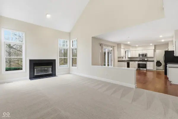 3726 Doty LN, Carmel, IN 46033
