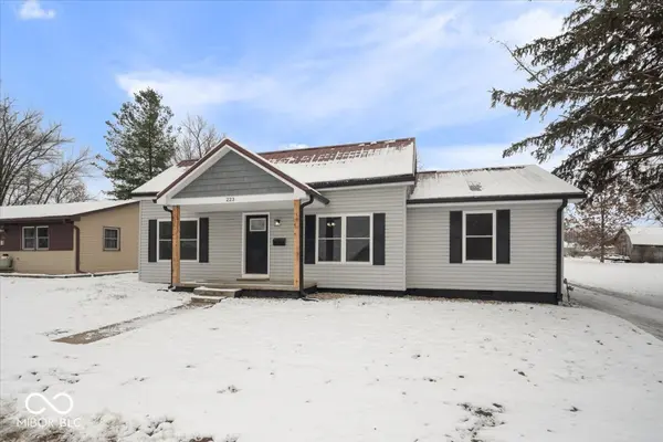 223 Union ST, Hope, IN 47246