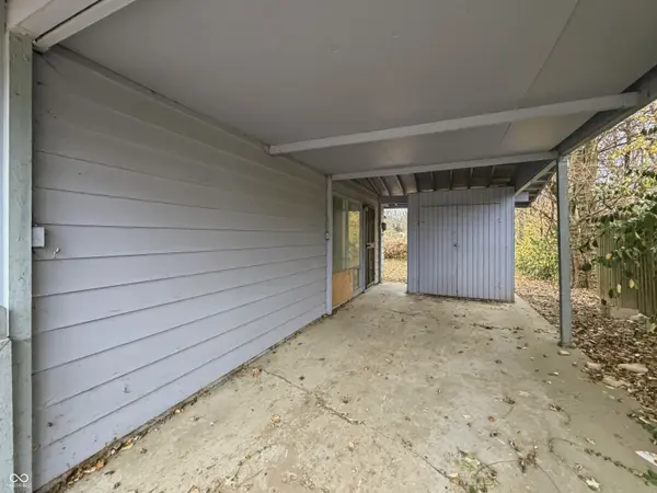 4715 Munter LN, Indianapolis, IN 46218