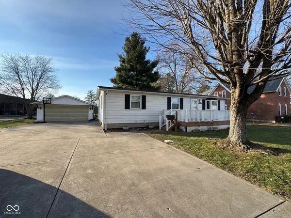 315 S Mulberry ST, Batesville, IN 47006