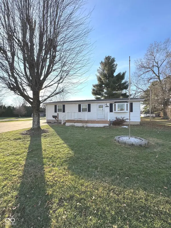 315 S Mulberry ST, Batesville, IN 47006