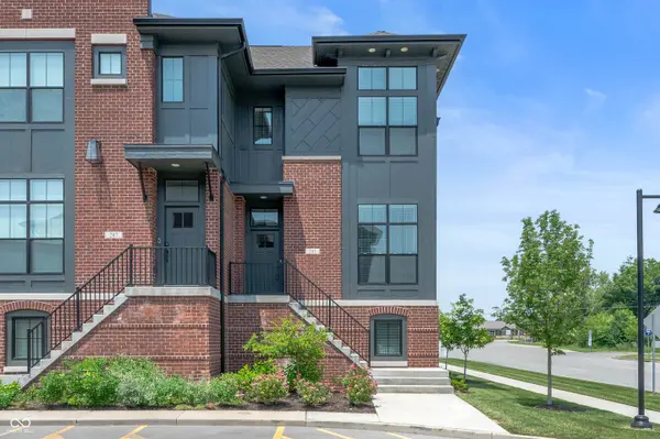 205 Poplar ST, Westfield, IN 46074