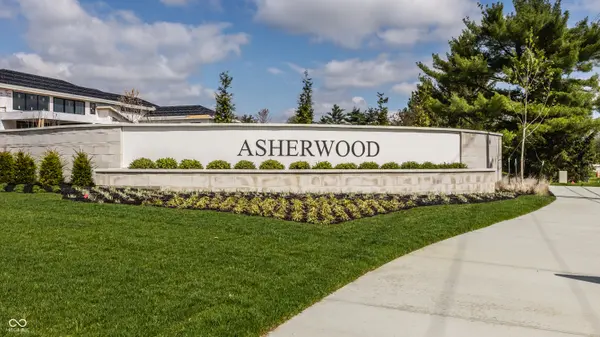 1799 Asherwood LN, Carmel, IN 46032