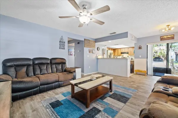 803 FAIRWOOD LN, Clearwater, FL 33759