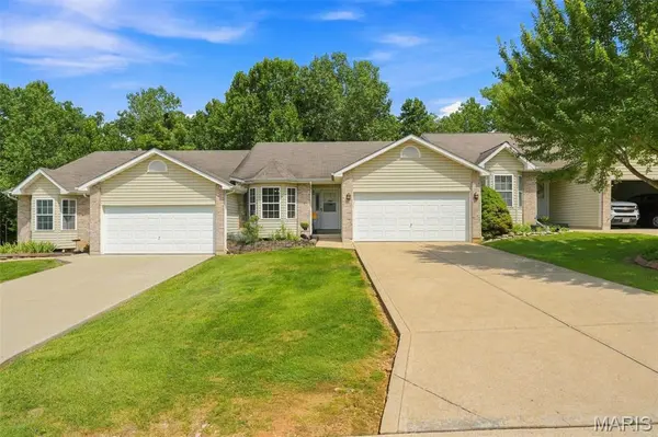 918 Blumhoff RD, Wentzville, MO 63385