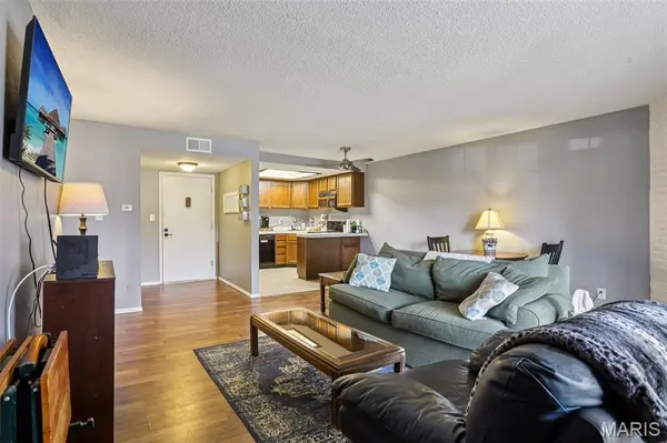1440 Heritage LNDG #208, St Charles, MO 63303