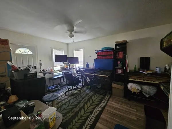 703 N James ST, Carbondale, IL 62901
