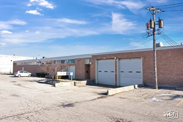 6040 Oakton ST, Morton Grove, IL 60053