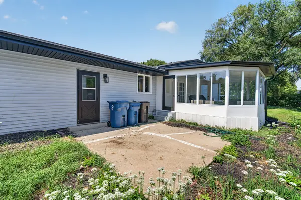 1701 Newton DR, Morris, IL 60450