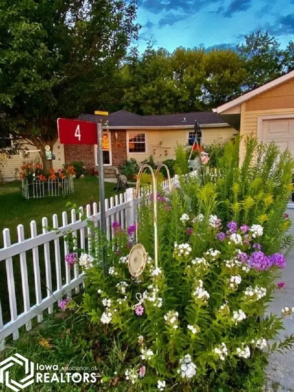 4 Rolling HLS, Humboldt, IA 50548