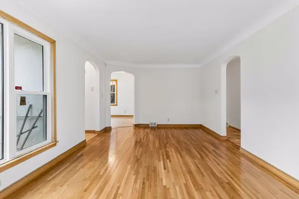 840 Armstrong AVE, Saint Paul, MN 55102