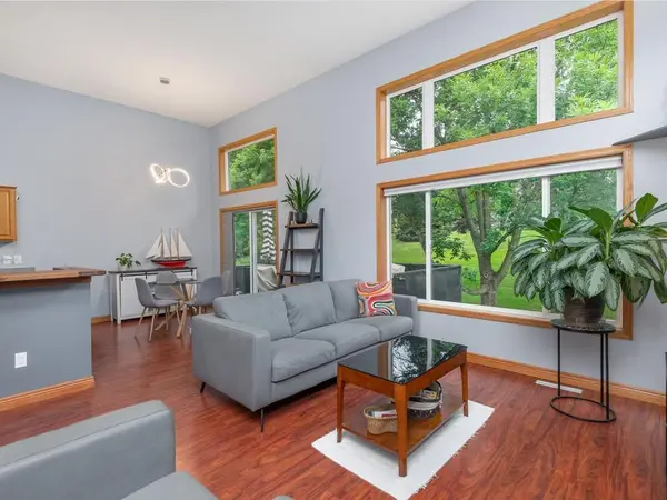3410 Spring Glen CIR NW, Prior Lake, MN 55372