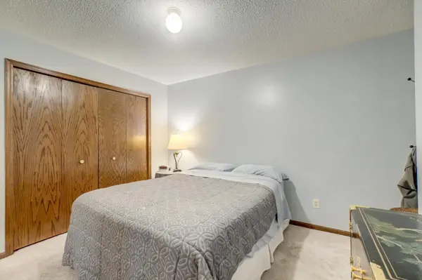 723 Glenna DR, Hudson, WI 54016