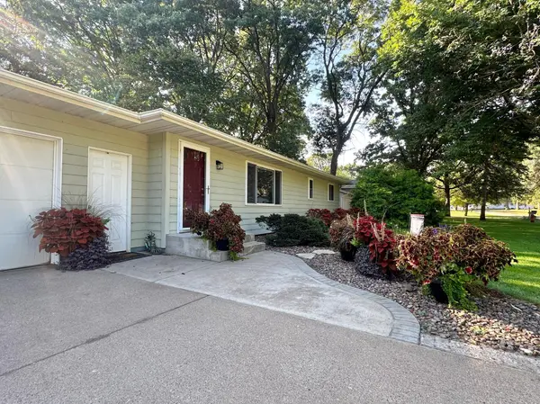 2851 E 119th ST, Chippewa Falls, WI 54729