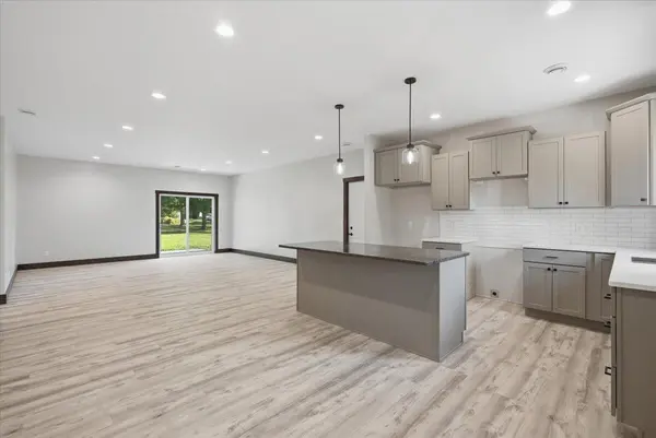 211 Sixth AVE, Clear Lake, WI 54005