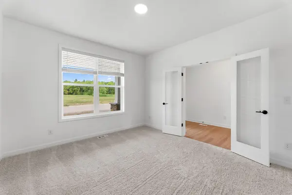 7637 Lotus LN, Lino Lakes, MN 55038