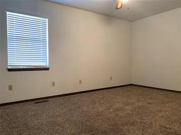 518 Garland CT, Norman, OK 73072