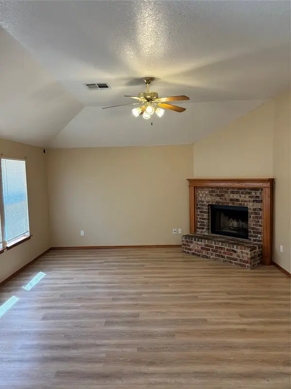 8204 Prairie Ridge RD, Oklahoma City, OK 73135