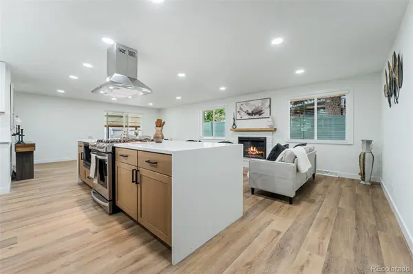 9110 W 2nd AVE, Denver, CO 80226