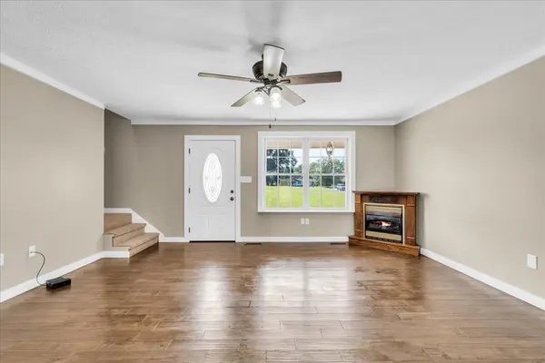 2657 Maple Springs Rd, Manchester, TN 37355