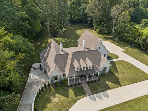 4219 Sadlersville Rd, Adams, TN 37010