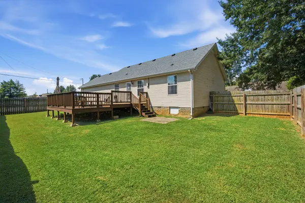 2095 Bolden Dr, Murfreesboro, TN 37127