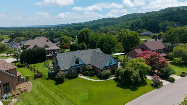 6928 Mount Royal Blvd, Knoxville, TN 37918