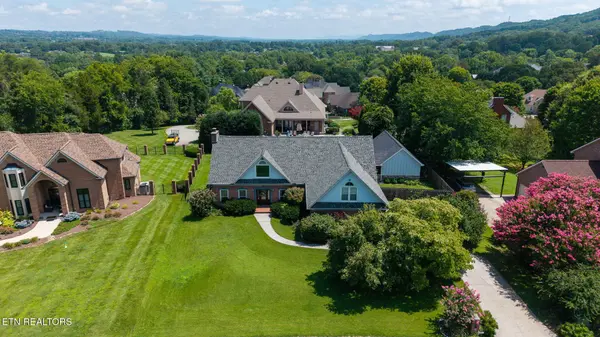 6928 Mount Royal Blvd, Knoxville, TN 37918