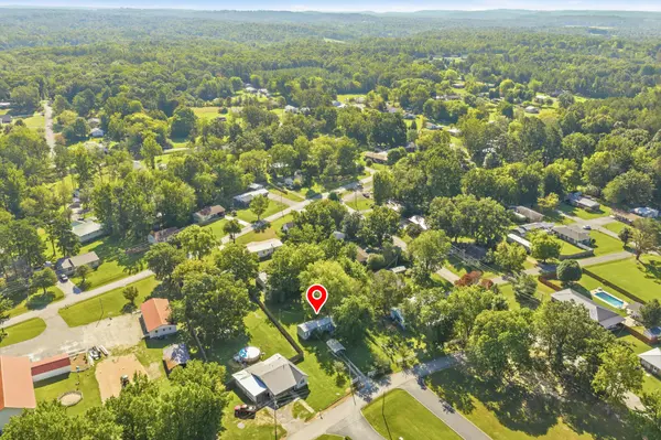 765 Kentucky Ave #S, Parsons, TN 38363