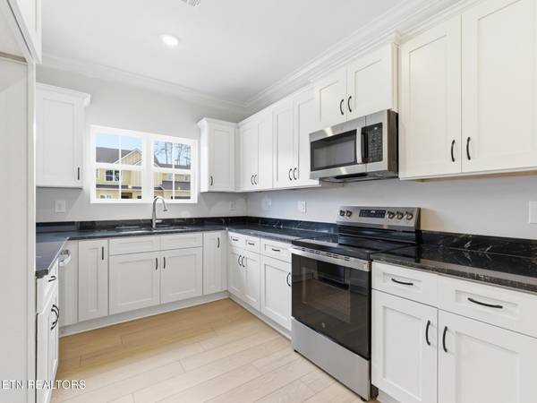 7337 Sun Blossom Lane #121, Knoxville, TN 37924