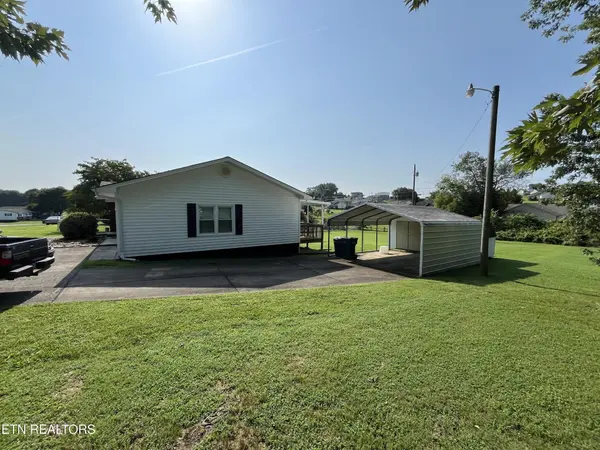 3027 Jane St, White Pine, TN 37890