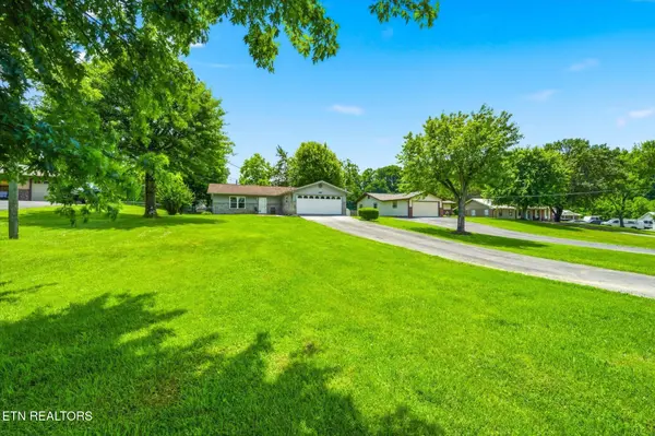 409 Windrush Circle, Sevierville, TN 37862