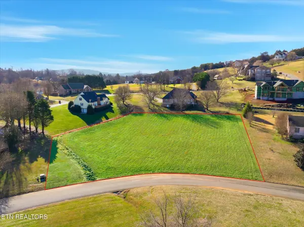 11 Bentwood Drive, Kodak, TN 37764