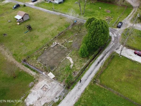 103 Teno Loop Loop, Briceville, TN 37710