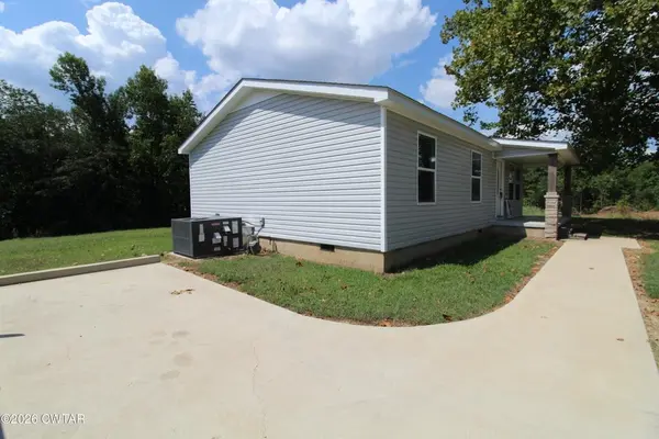 13761 Natchez Trace Rd, Lexington, TN 38351