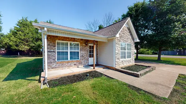 2027 Golden Ct, Spring Hill, TN 37174
